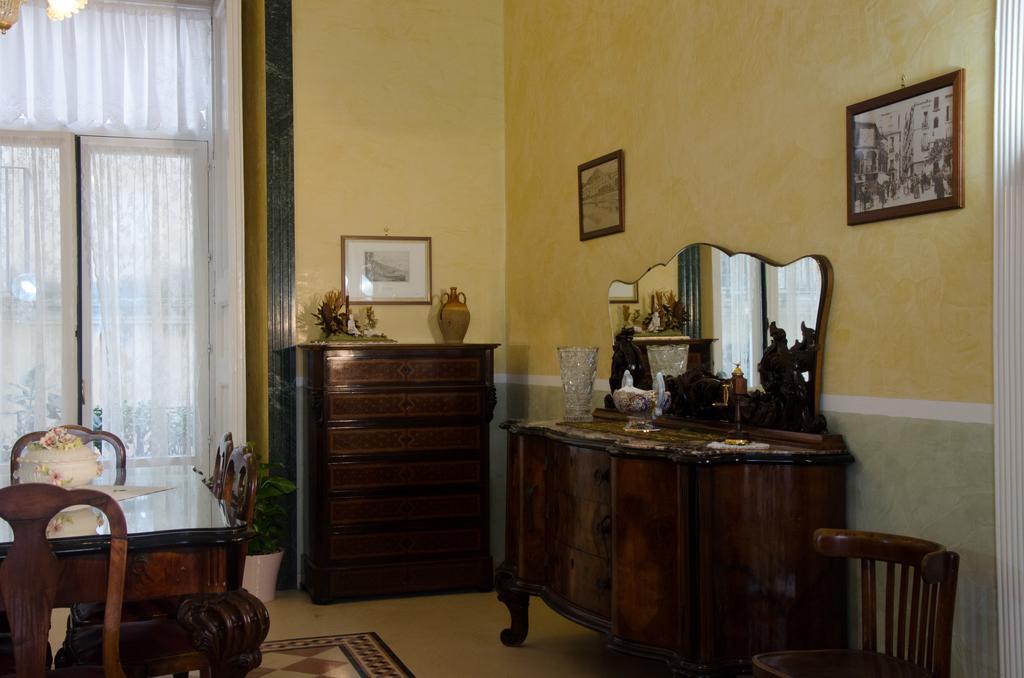 B&B Centrale Salerno Exteriör bild