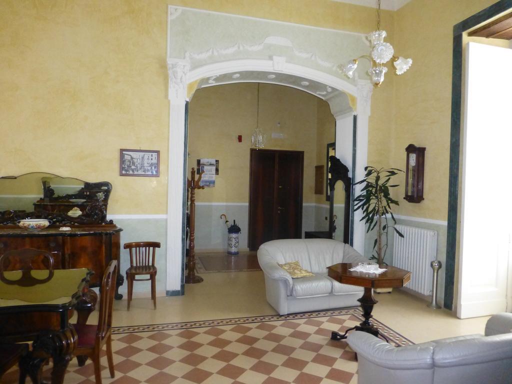 B&B Centrale Salerno Rum bild