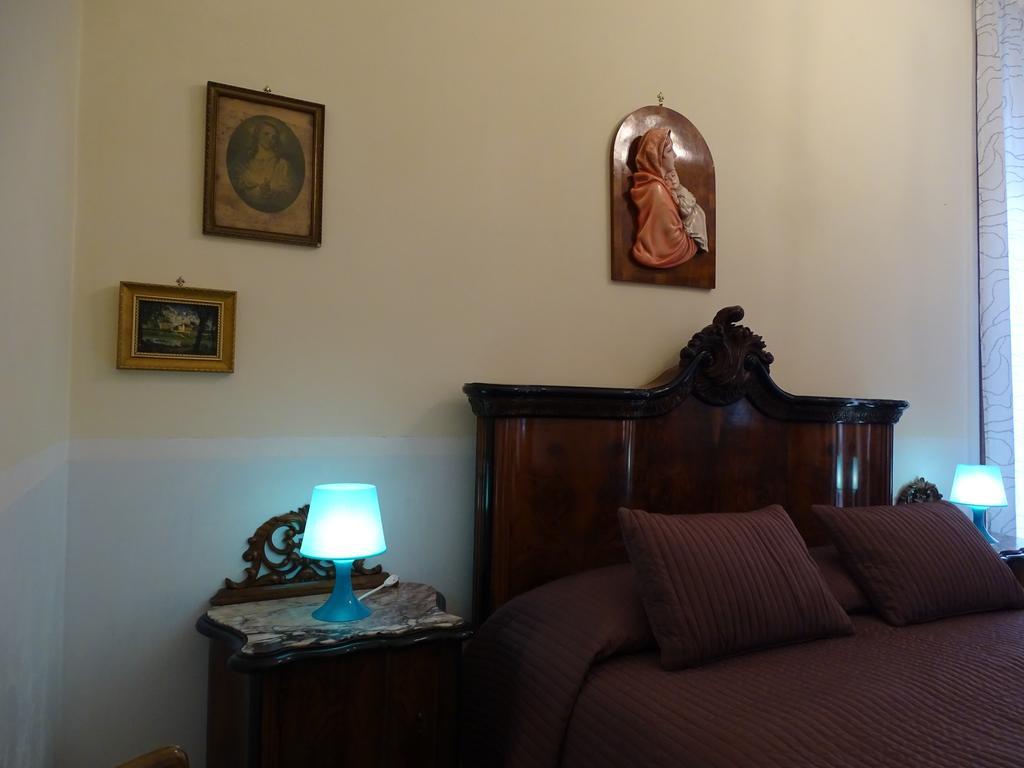 B&B Centrale Salerno Rum bild