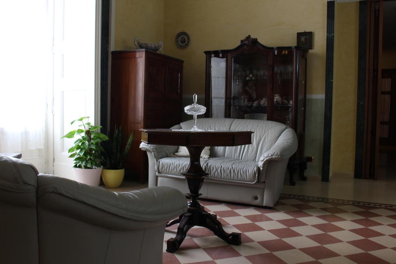 B&B Centrale Salerno Exteriör bild